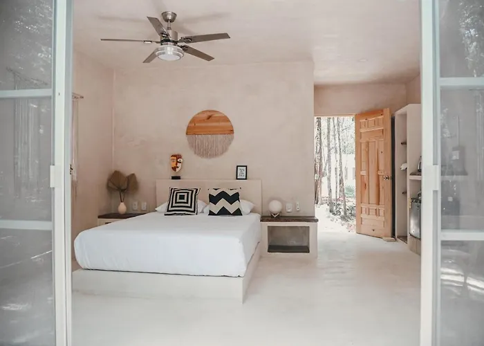 Lunita Jungle